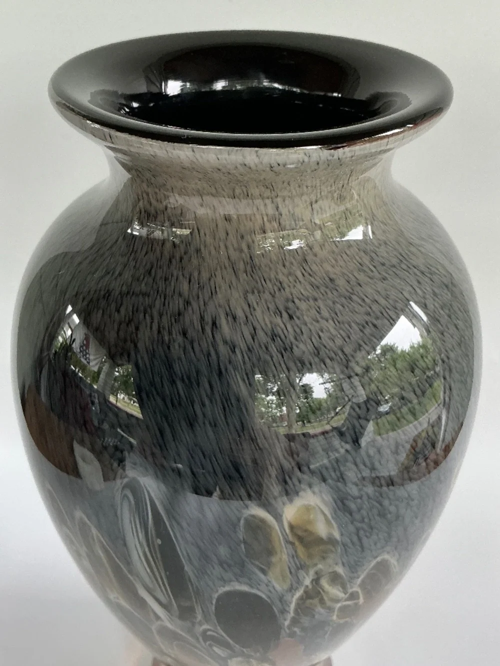 New Stunning Hand-Blown Art Glass Vase Charcoal Amber Black Tortoiseshell Shell